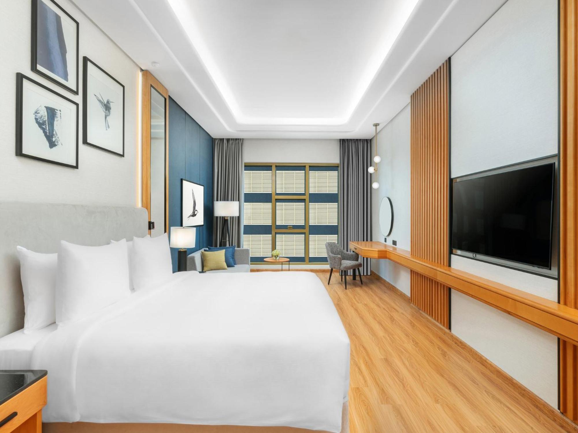 Voco Jeddah Gate By Ihg Hotel Exterior photo